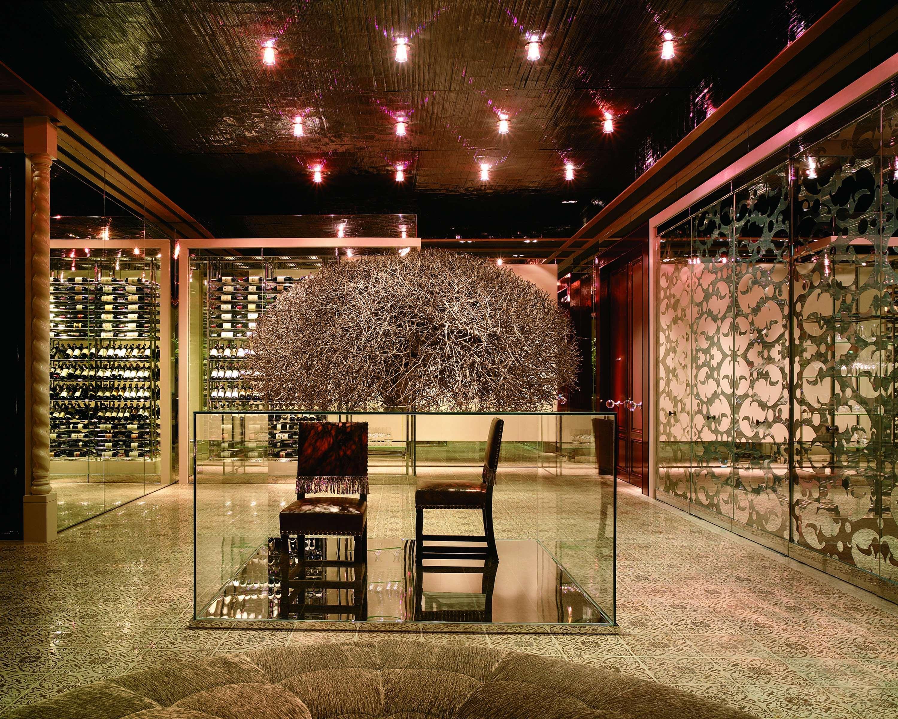 Отель Grand Hyatt Erawan Бангкок
