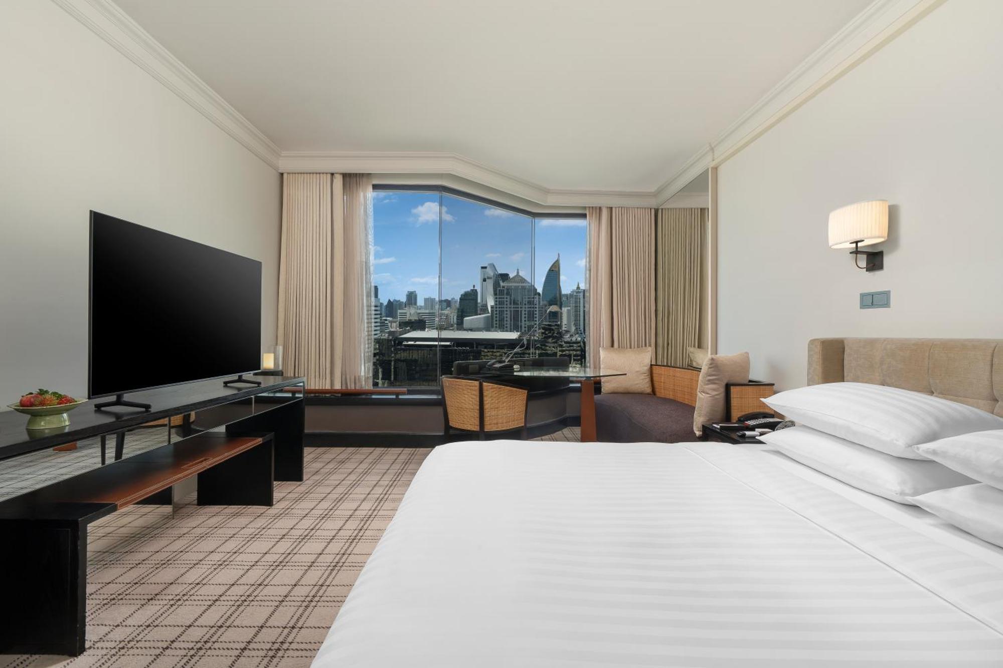 Отель Grand Hyatt Erawan Бангкок